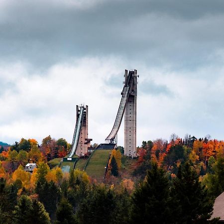 Lake Placid Inn: Residences Buitenkant foto
