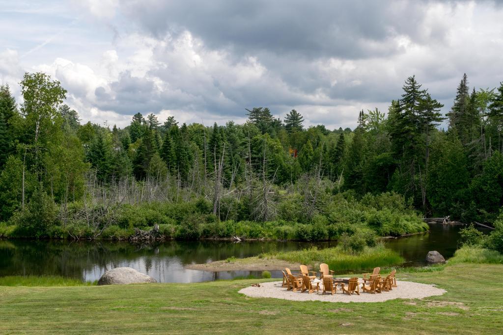 Lake Placid Inn: Residences Buitenkant foto