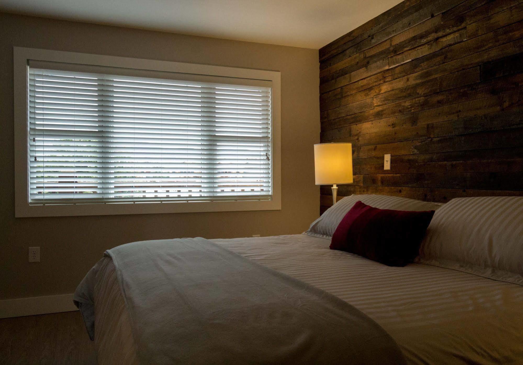 Lake Placid Inn: Residences Buitenkant foto