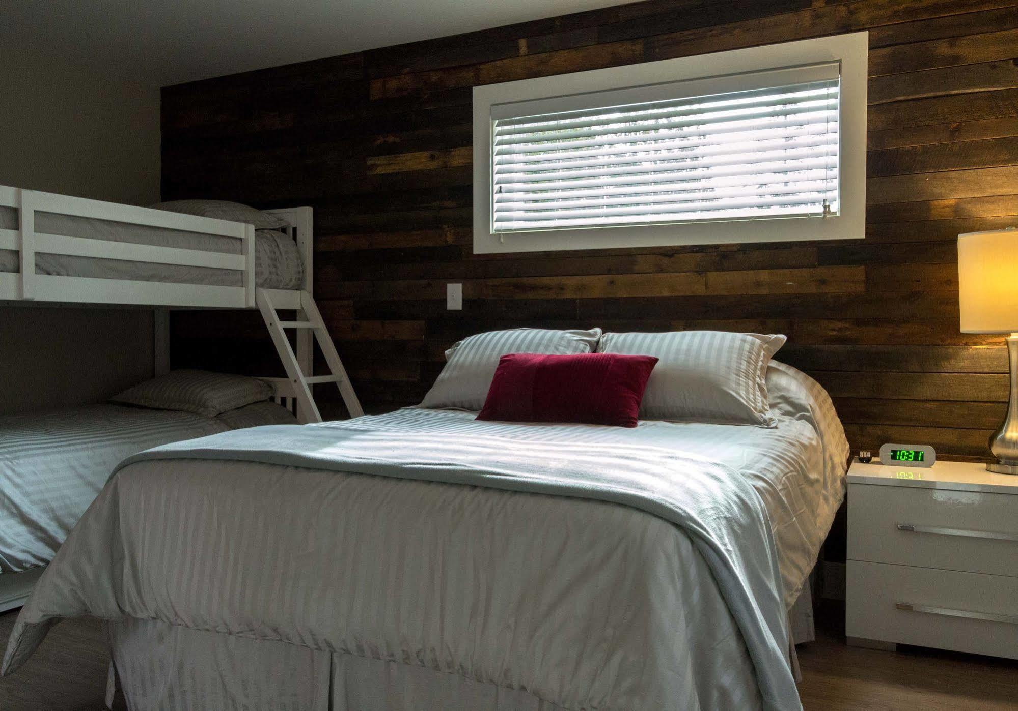 Lake Placid Inn: Residences Buitenkant foto