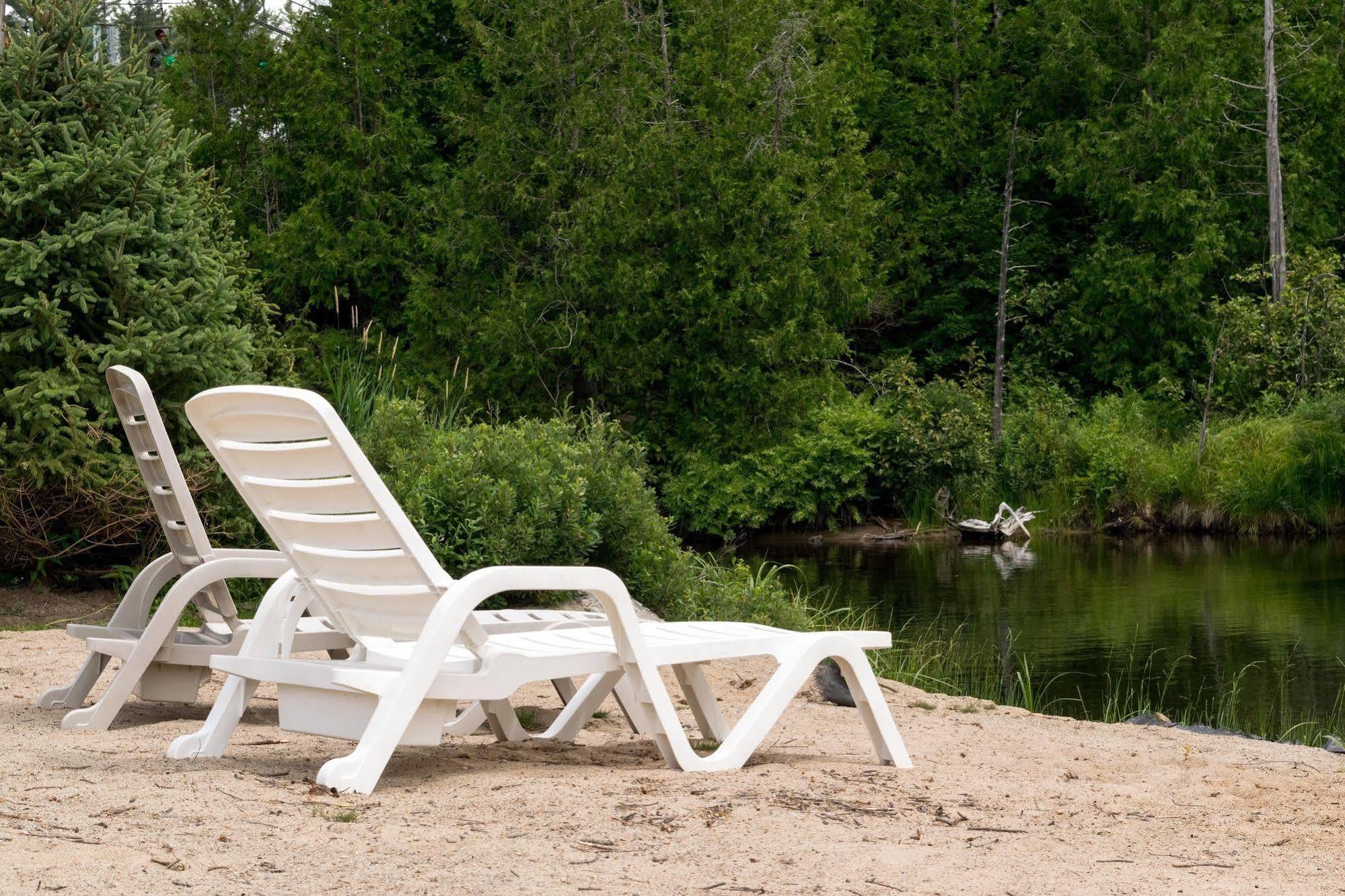 Lake Placid Inn: Residences Buitenkant foto